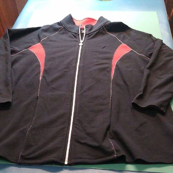 Catherine's Women's 1X 18/20 Black and Red Zip-Up Long Sleeve Cotton BlendJacket - Picture 1 of 7